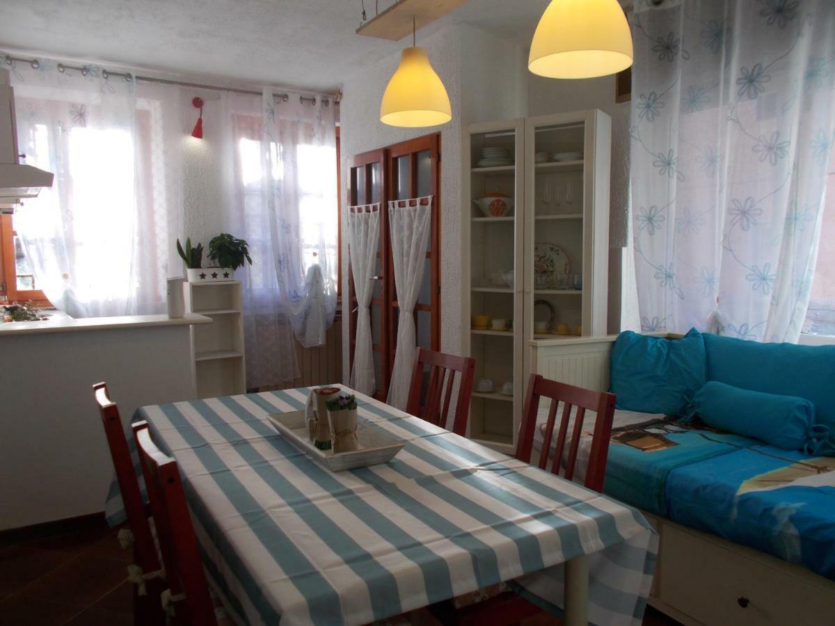 Il Granello Di Senape B&B Palazzo Canavese ภายนอก รูปภาพ