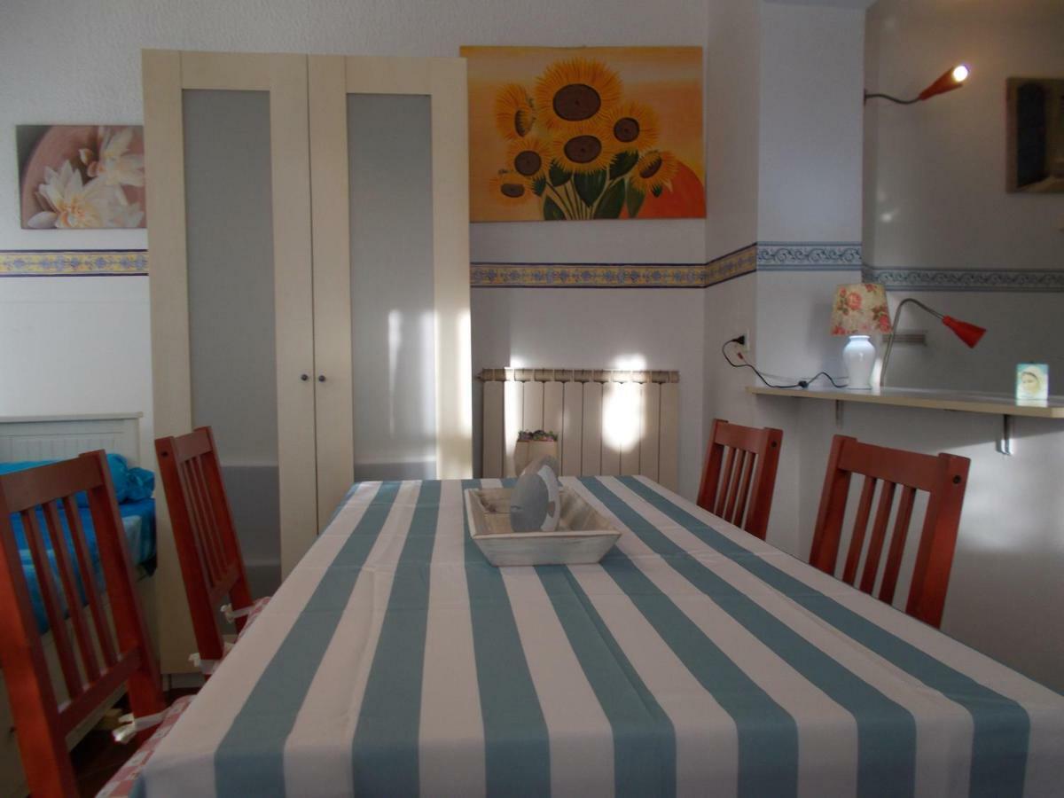 Il Granello Di Senape B&B Palazzo Canavese ภายนอก รูปภาพ